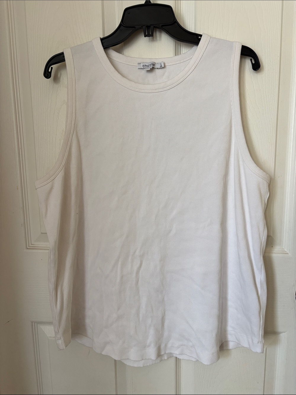 Chico's White Ribbed Crewneck Tank